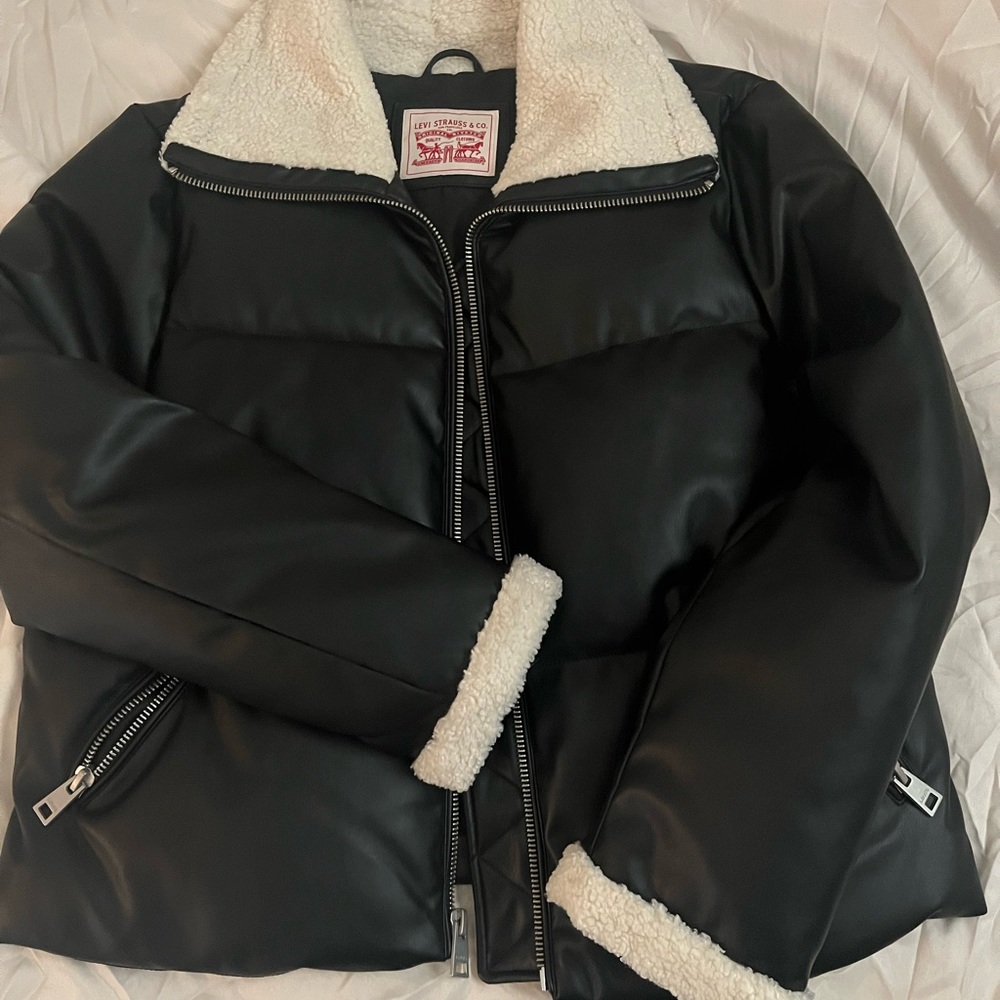 Women’s Levi’s X-Large jacket